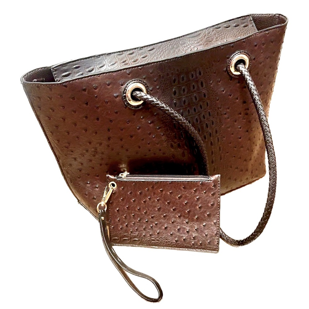Beautiful Chocolate Brown Reversible Ostrich Faux Leather Tote w/wristlet
